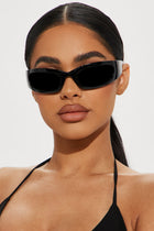 Finish Line Sunglasses - Black