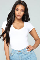 Carla Basic V Tee - White