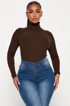 Tara Turtle Neck Sweater - Chocolate