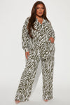 She' s A Beast Zebra Pant Set - Olive/combo